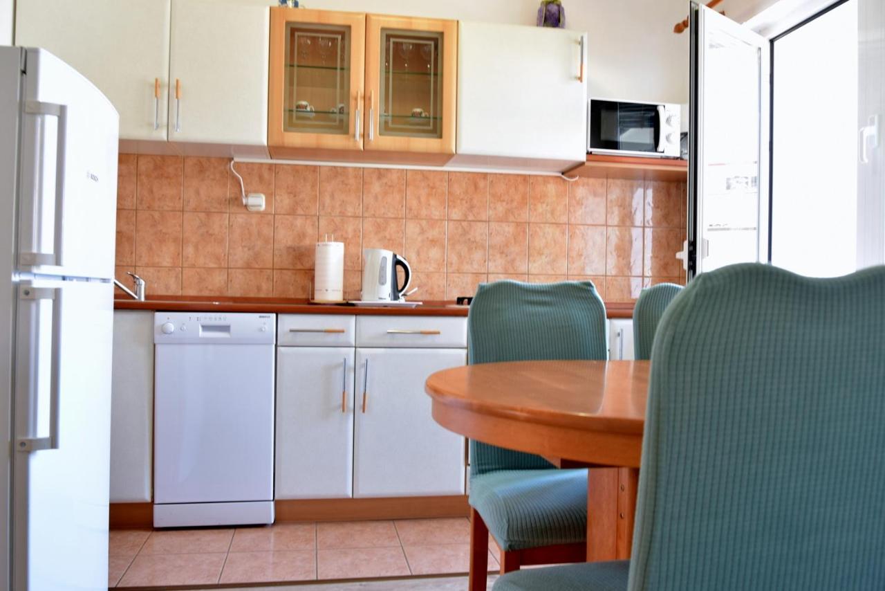 Villy City Apartment Palit Exterior foto